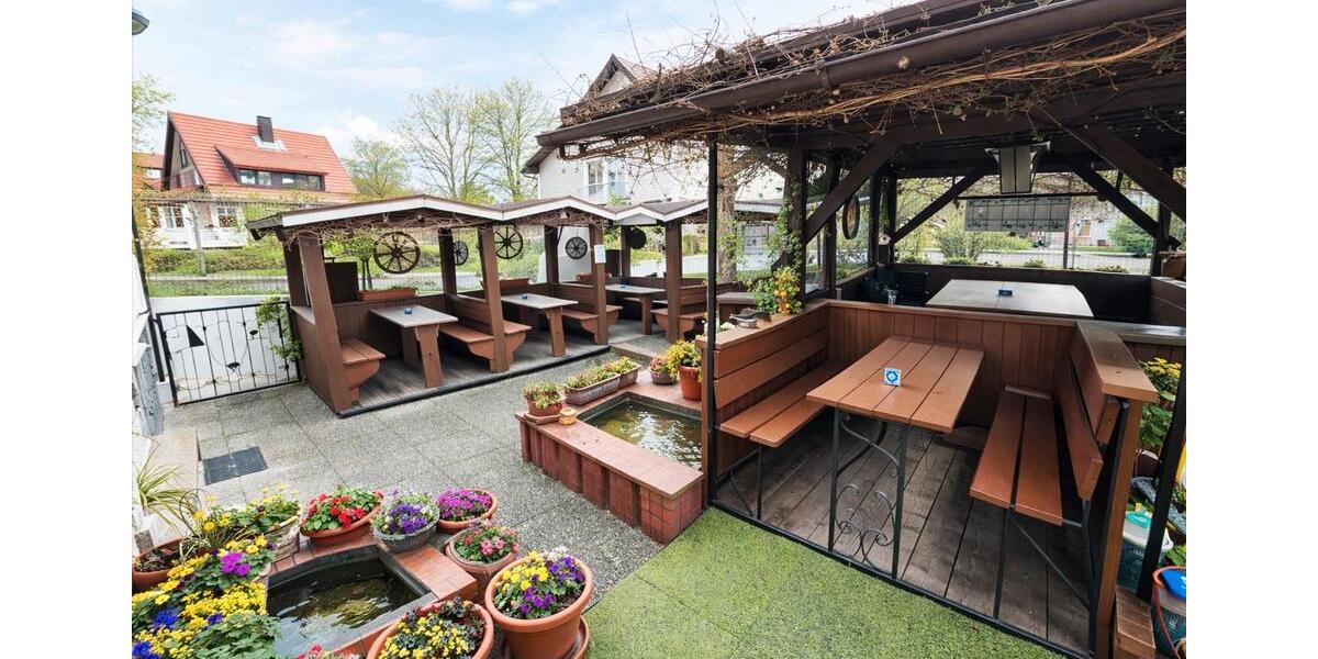 Gaststätte, Lieferservice, Biergarten, Pizza, voll eingerichtet zimmer