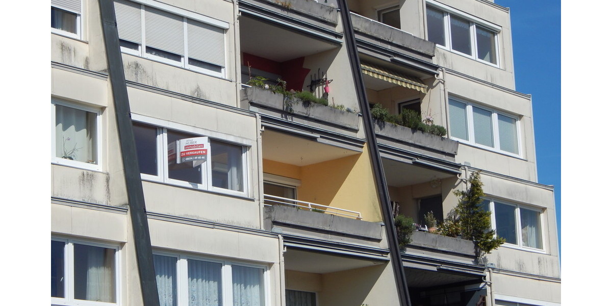 2 Zimmer Mietwohnung mit schönem Bergblick in 83410 Laufen - frei ab 01.09.2026 - Aufzug vorhanden - Etagenwohnung Laufen Laufen | Angebot:26988609