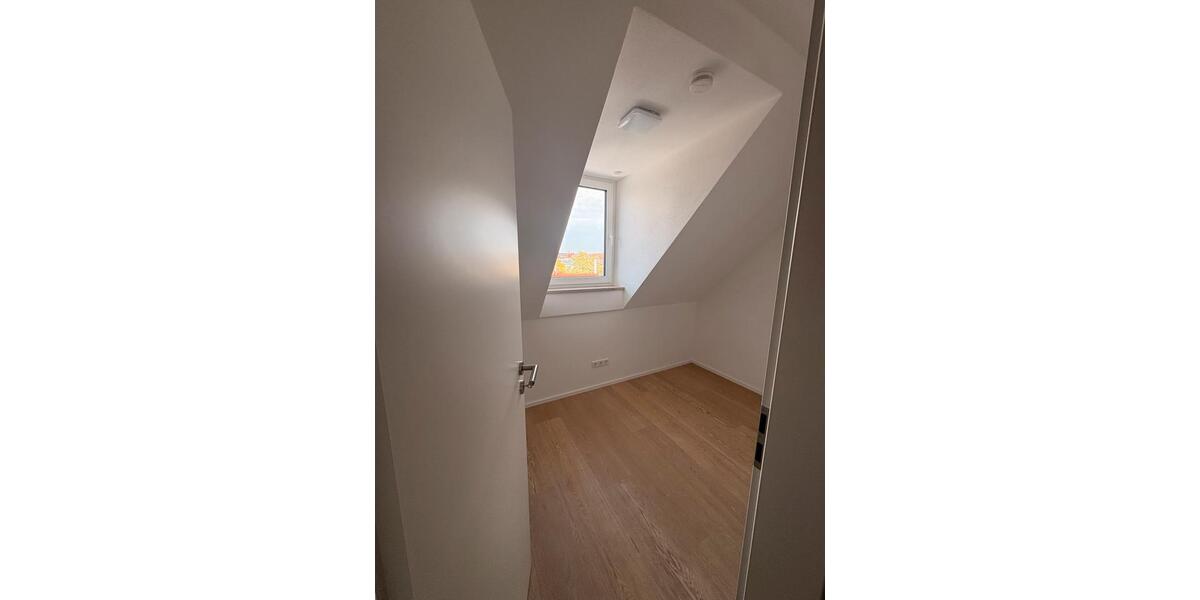 Etagenwohnung Lauchheim - 4 Zimmer, 104 m&sup2;, 1.300&euro; | Angebot:26634511