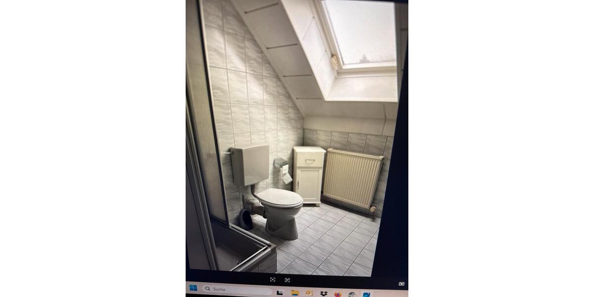 Dachgeschoßwohnung Bonn Gielgen - 1 Zimmer, 25 m&sup2;, 550&euro; | Angebot:24524020