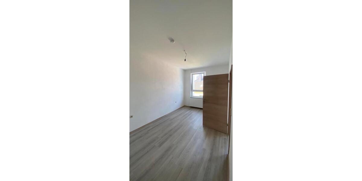 Etagenwohnung Neunkirchen - 2 Zimmer, 51 m&sup2;, 470&euro; | Angebot:26459764