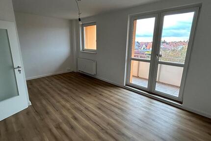Genau das Richtige! Frisch renovierte 3-Zimmer-Wohnung mit großem Balkon! 3 zimmer
