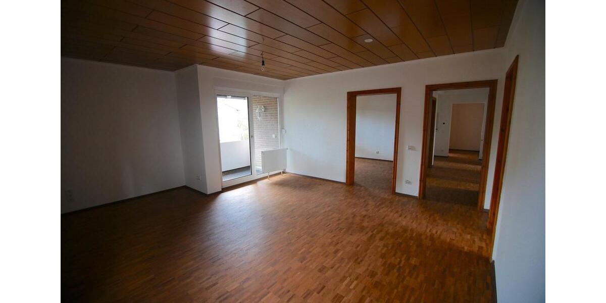 Etagenwohnung Hilchenbach - 5 Zimmer, 95 m&sup2;, 830&euro; | Angebot:26408153