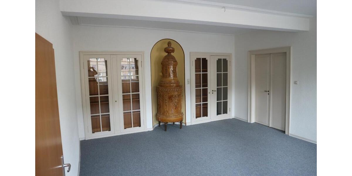 Etagenwohnung Bad Sobernheim - 8 Zimmer, 223 m&sup2;, 2.000&euro; | Angebot:26019674