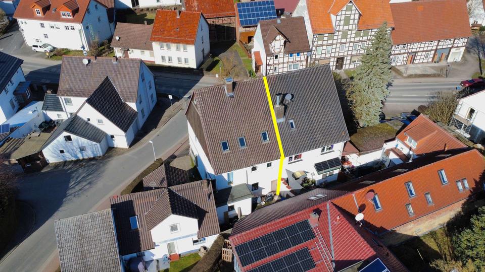 Mehrfamilienhaus, Wohnhaus Calden - 9 Zimmer, 205 m&sup2;, 1.300&euro; | Angebot:26701795