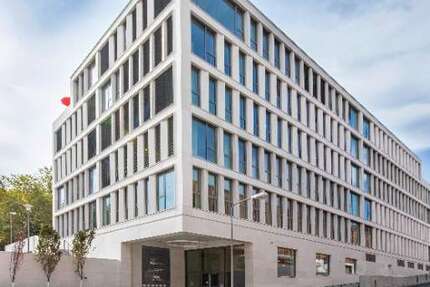 Büro in Wiesbaden 399 € 4 m² zimmer