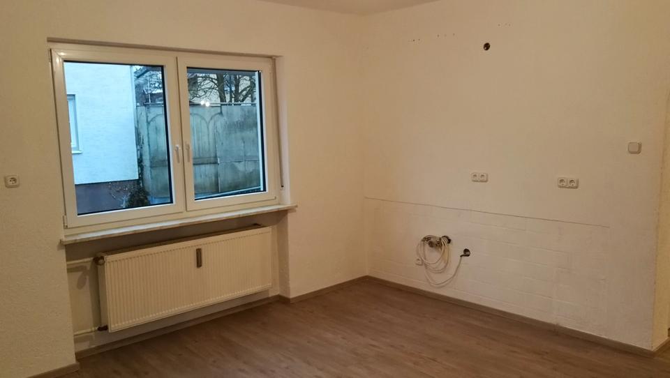 Erdgeschoßwohnung Poppenricht - 3 Zimmer, 94 m&sup2;, 740&euro; | Angebot:26568444