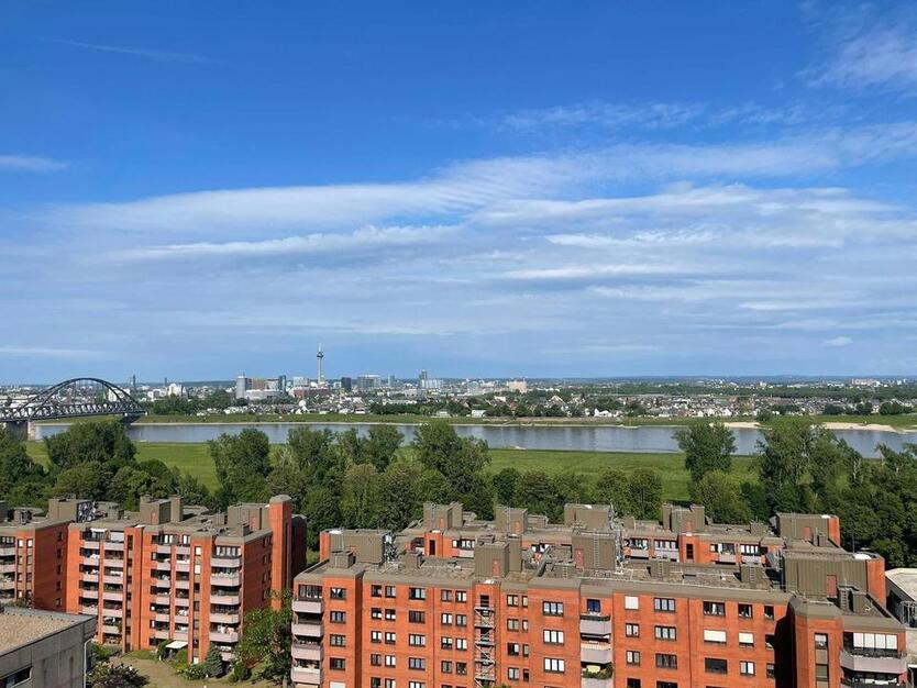 300m2 Penthouse mit Blick zum Rhein und über alle Dächer