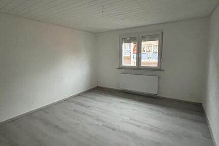 Wohnung Tuttlingen - 4 Zimmer, 95 m&sup2;, 1.100&euro; | Angebot:25027074