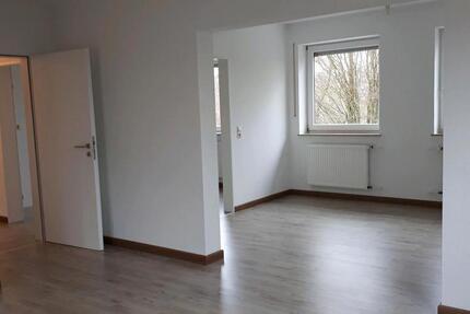 4-Zimmer Wohnung im 1. OG eines Mehrfamilienhauses in Warstein 4 zimmer