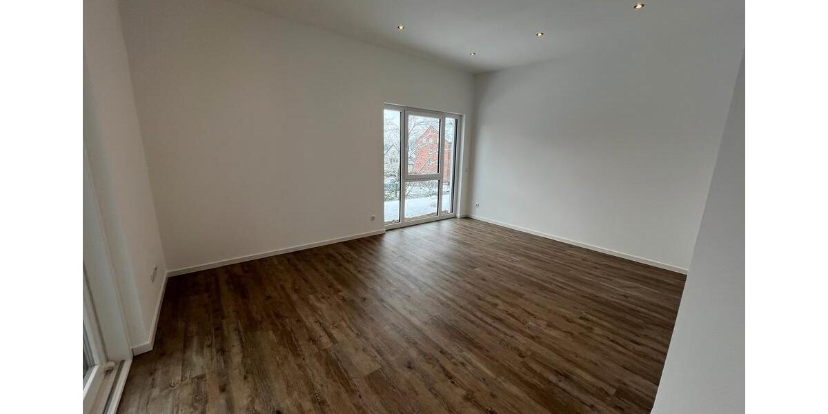 Einfamilienhaus Osnabrück Gretesch - 3 Zimmer, 130 m&sup2;, 1.500&euro; | Angebot:25219094