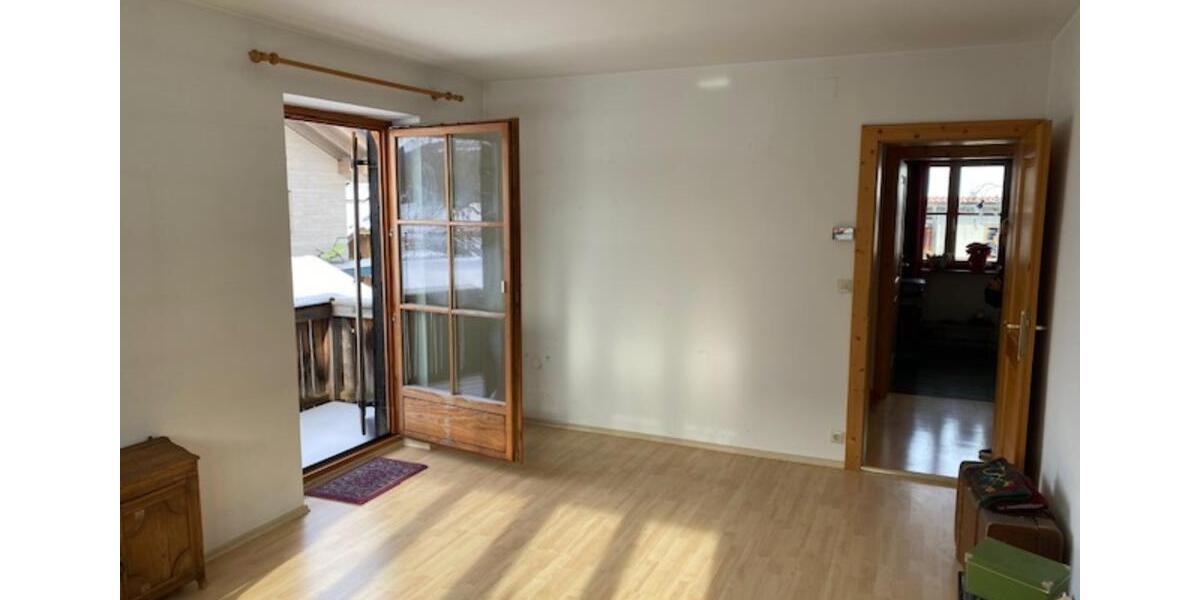 4 Zi. Wohnung mit Garten und Garage zu vermieten 4 zimmer