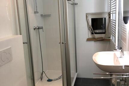 Wohnen auf Zeit Planegg - 1 Zimmer, 10 m&sup2;, 720&euro; | Angebot:25836685