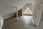 Dachgeschoßwohnung Nordenham - 3 Zimmer, 63 m&sup2;, 450&euro; | Angebot:24983534