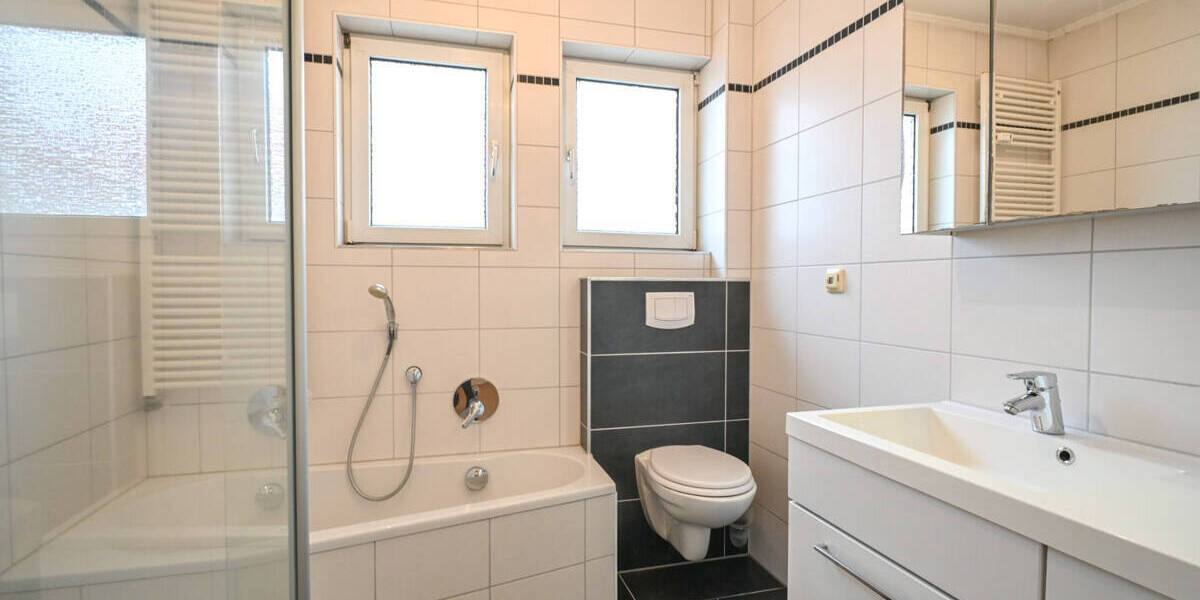 Etagenwohnung Schaafheim Mosbach - 4 Zimmer, 111 m&sup2;, 900&euro; | Angebot:26128578