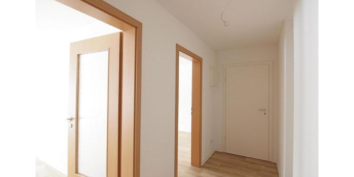 Etagenwohnung Frankenberg (Sachsen) - 2 Zimmer, 57 m&sup2;, 348&euro; | Angebot:25790170