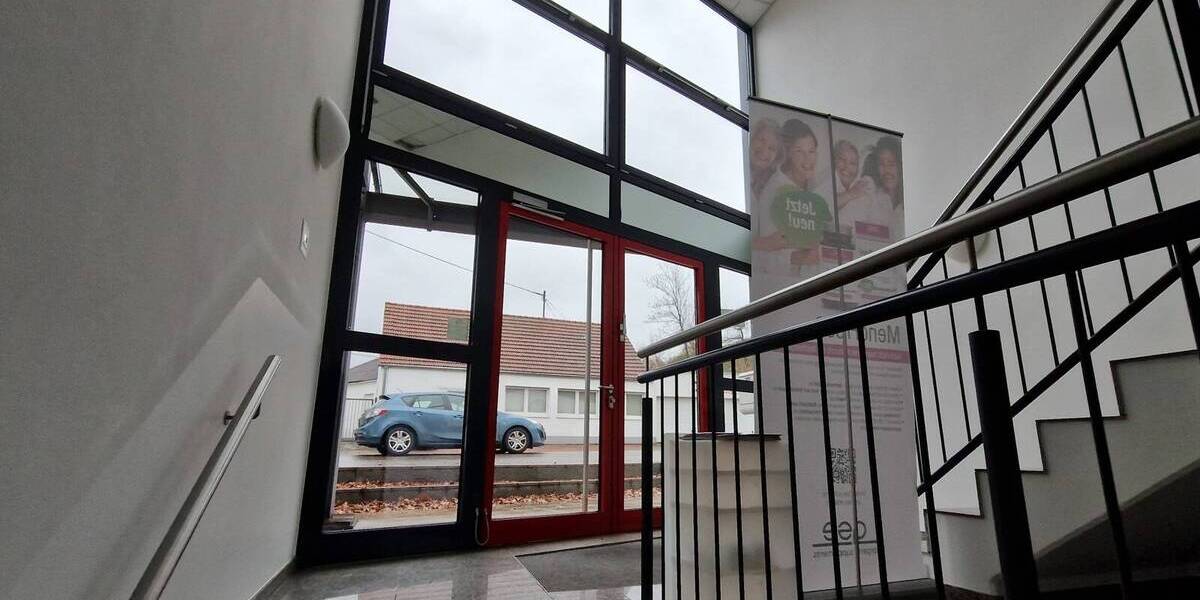 Gewerbeobjekt Saarbrücken Güdingen - 2.100&euro; | Angebot:23944653