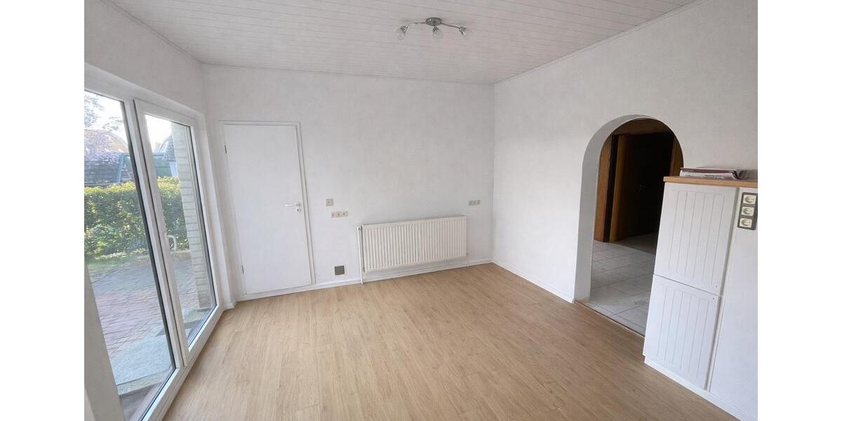 Einfamilienhaus Elsfleth - 5 Zimmer, 155 m&sup2;, 1.250&euro; | Angebot:25406111