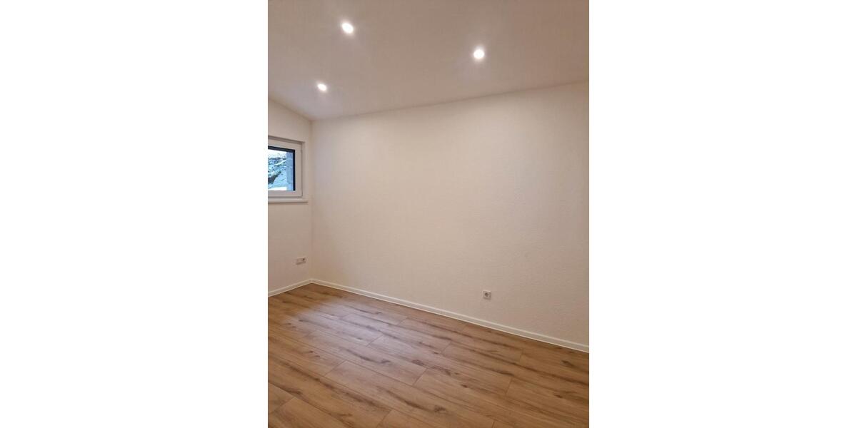 Erdgeschoßwohnung Gückingen - 2 Zimmer, 62 m&sup2;, 690&euro; | Angebot:26481096