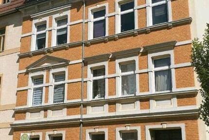 Schöne, helle Altbauwohnung zu vermieten 4 zimmer