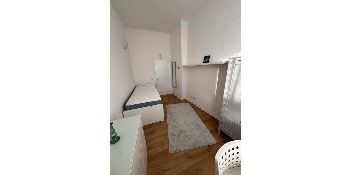 Wohnen auf Zeit Dortmund Innenstadt West - 1 Zimmer, 14 m&sup2;, 590&euro; | Angebot:25989701