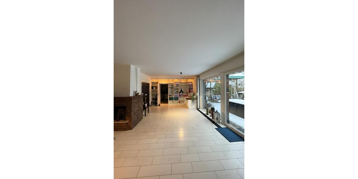 Einfamilienhaus Neumünster Böcklersiedlung - 5 Zimmer, 190 m&sup2;, 1.900&euro; | Angebot:25756445