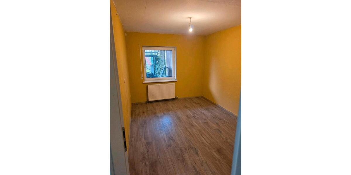 Etagenwohnung Überherrn - 2 Zimmer, 55 m&sup2;, 500&euro; | Angebot:26210907