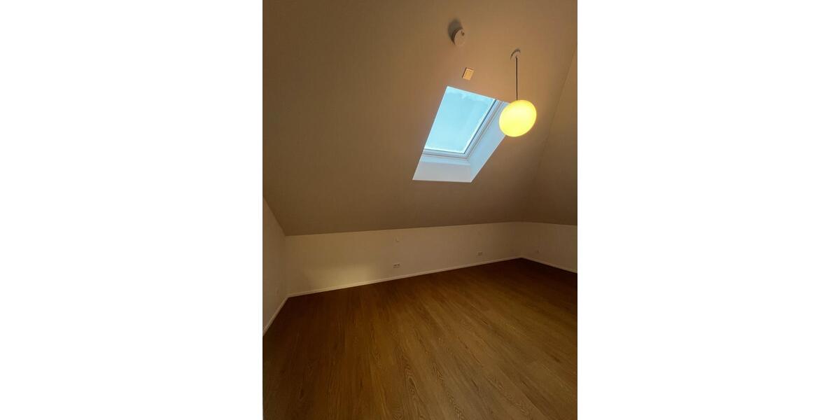 Dachgeschoßwohnung Fulda Fulda-Galerie - 3 Zimmer, 72 m&sup2;, 712&euro; | Angebot:24626044