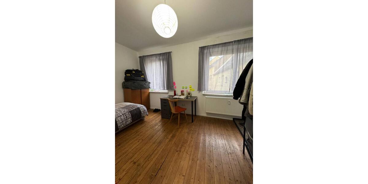 Wohnen auf Zeit Hof Altstadt - 1 Zimmer, 14 m&sup2;, 400&euro; | Angebot:25795261