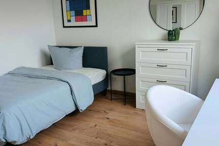 Zimmer Köln Ehrenfeld - 899&euro; | Angebot:27274264