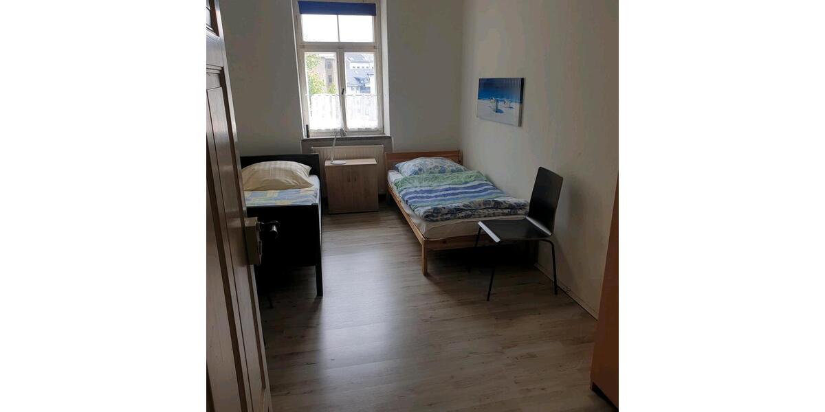 Wohnen auf Zeit Freiberg - 5 Zimmer, 85 m&sup2;, 170&euro; | Angebot:22081421