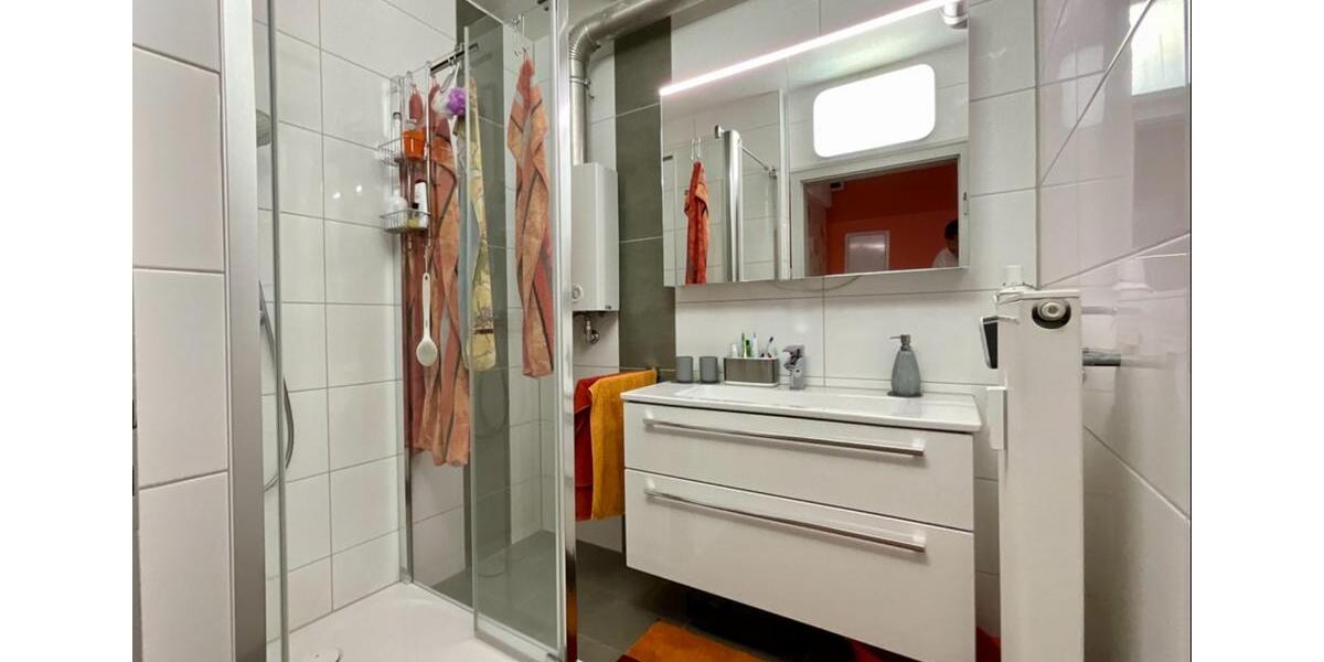 Etagenwohnung Ludwigshafen am Rhein - 3 Zimmer, 87 m&sup2;, 950&euro; | Angebot:25206041