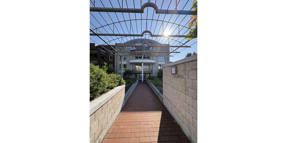 Etagenwohnung Hannover Buchholz-Kleefeld - 2 Zimmer, 83 m&sup2;, 950&euro; | Angebot:26675200