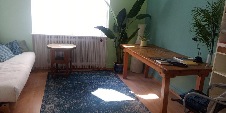 möbliertes Zimmer in 2er WG an Wochenendpendlerin