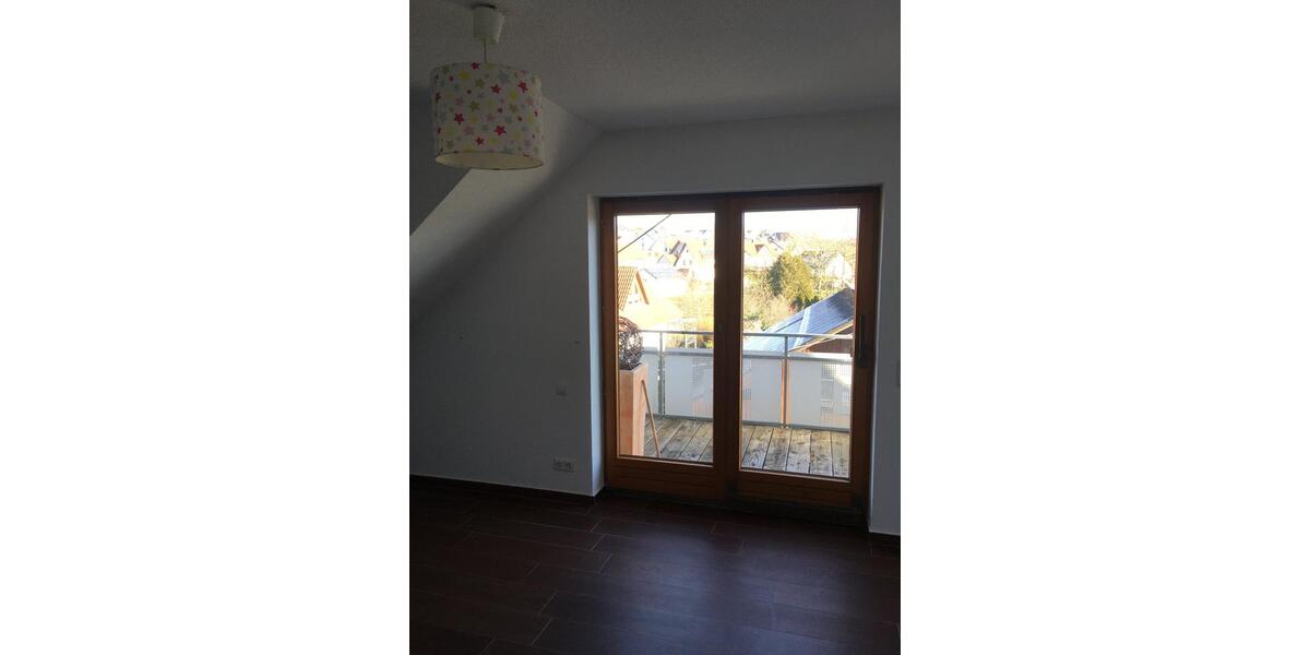 Dachgeschoßwohnung Schramberg - 4.5 Zimmer, 127 m&sup2;, 980&euro; | Angebot:24770923