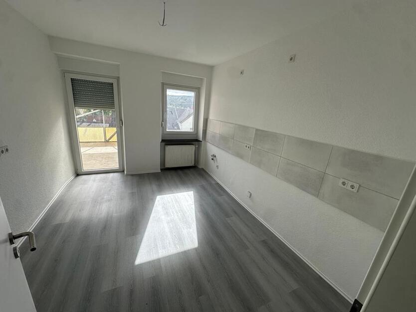 Geräumige Wohnung in top Lage von Dudweiler, Nähe Bahnhof