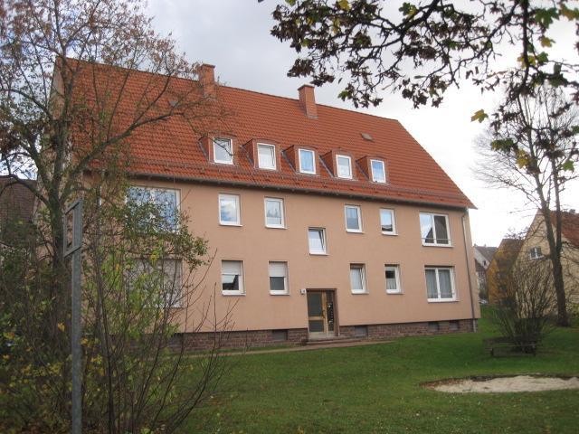 Hoch hinaus zum kleinen Preis: praktische 3,5-Zi.-Wohnung mit Ausblick