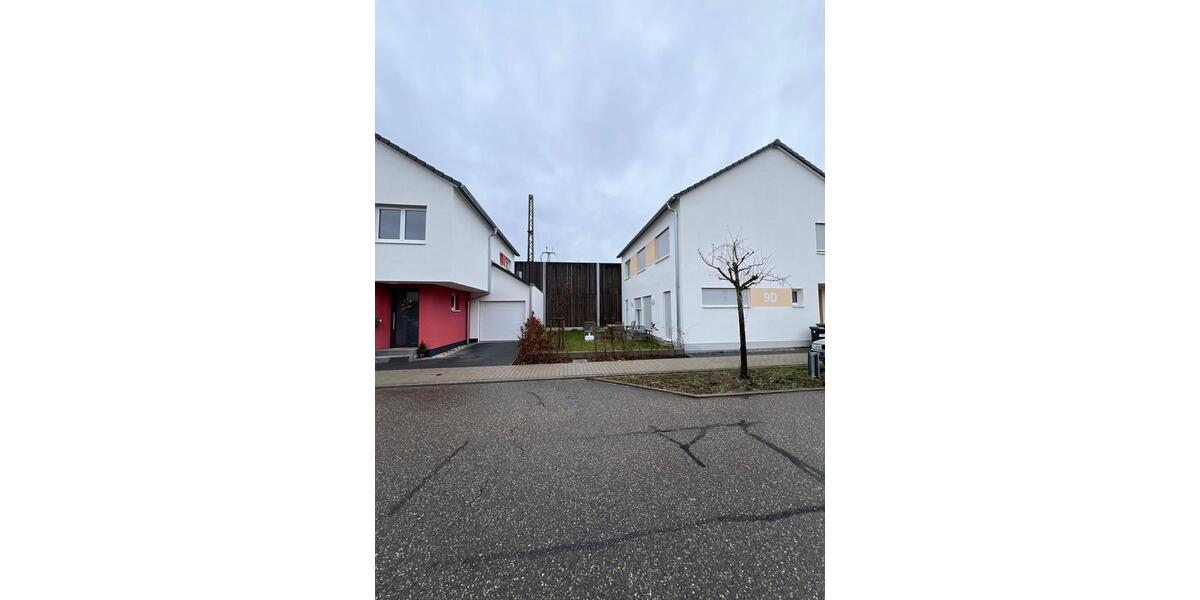 Wg ZImmer in 5-er WG 5 zimmer