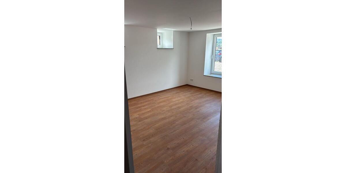 Erdgeschoßwohnung Nalbach - 3 Zimmer, 98 m&sup2;, 850&euro; | Angebot:24989765