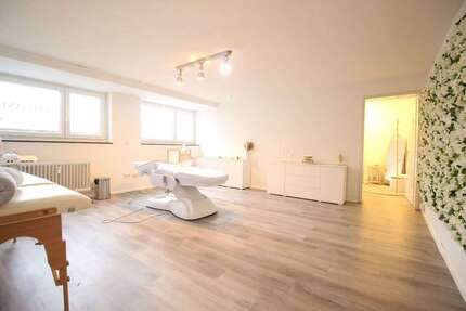 Gewerbeobjekt Freiburg - 600&euro; | Angebot:26658668