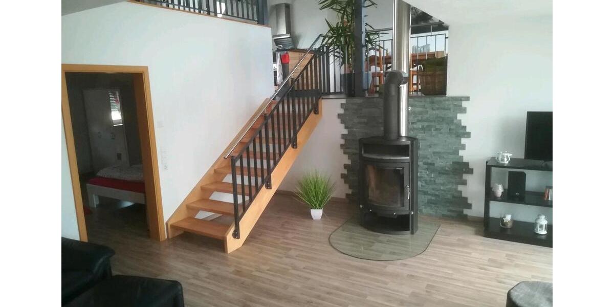 Maisonettenwohnung Salem - 4 Zimmer, 125 m&sup2;, 1.900&euro; | Angebot:26038473