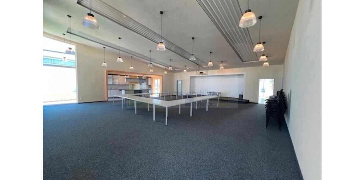 Gewerbeobjekt Donaueschingen - 1.600&euro; | Angebot:26258061