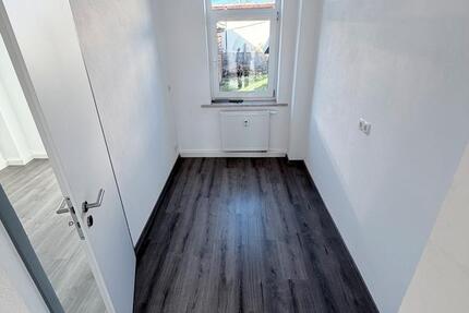 Frisch renovierte 5-Zimmer-Wohnung in Kürbitz – ca. 83 m² 5 zimmer