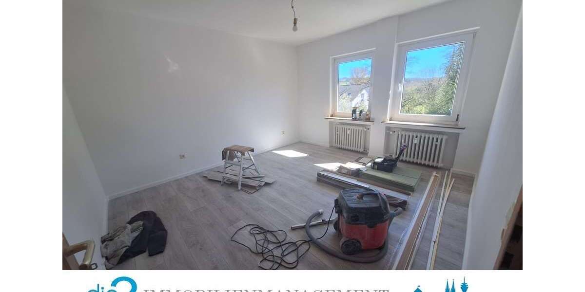 Etagenwohnung Solingen Solingen-Mitte - 1 Zimmer, 50 m&sup2;, 455&euro; | Angebot:26107764
