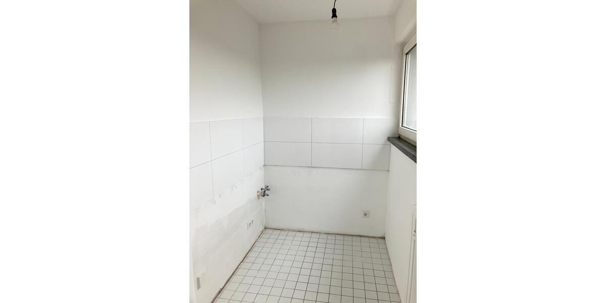Etagenwohnung Düsseldorf Stadtbezirk 9 - 1 Zimmer, 39 m&sup2;, 411&euro; | Angebot:26633936