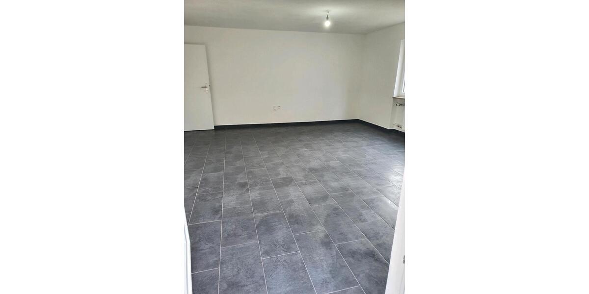 Etagenwohnung Wehr - 3 Zimmer, 80 m&sup2;, 880&euro; | Angebot:24374388