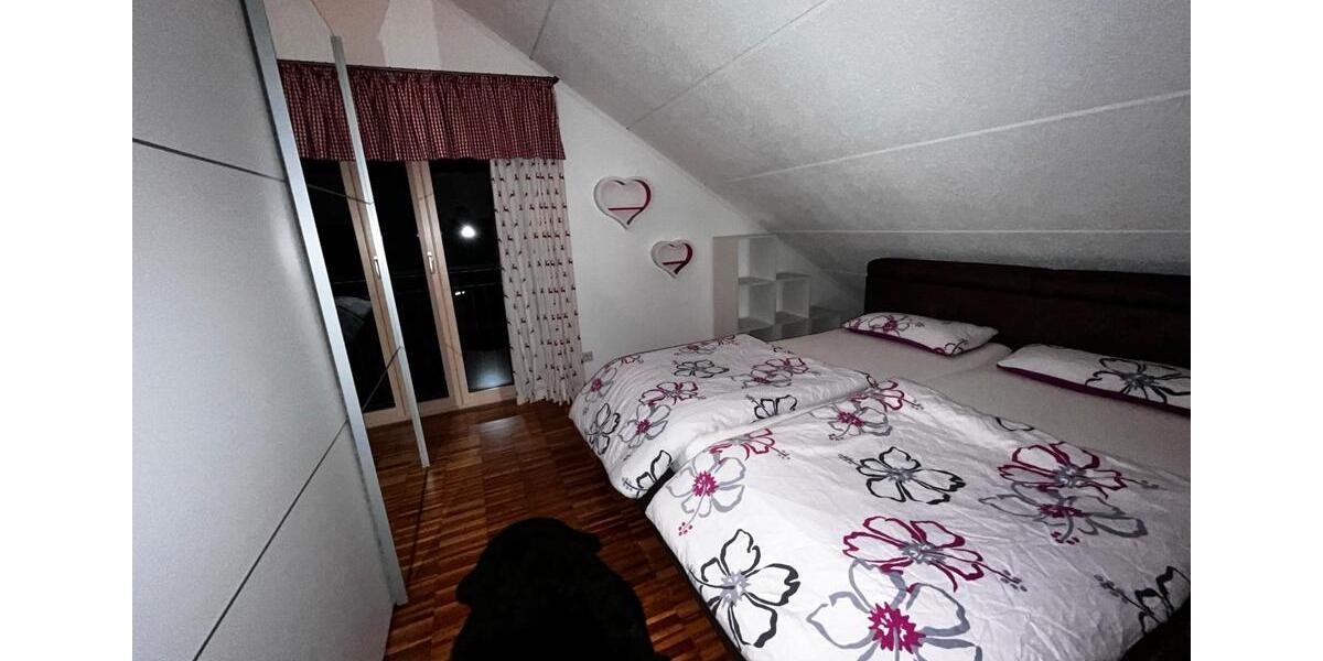 Dachgeschoßwohnung Ingolstadt Nordost - 1 Zimmer, 65 m&sup2;, 1.050&euro; | Angebot:26014448