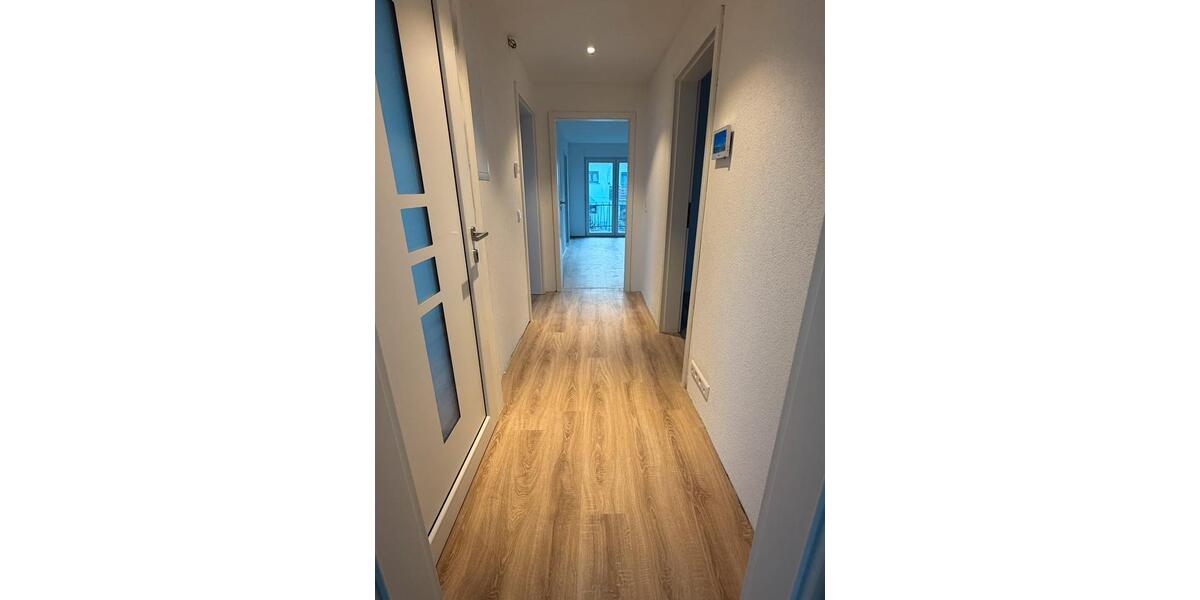 Dachgeschoßwohnung Gernsbach - 3.5 Zimmer, 95 m&sup2;, 1.090&euro; | Angebot:24741624