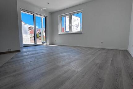 Wohnung Gaildorf - 2 Zimmer, 65 m&sup2;, 900&euro; | Angebot:26384403