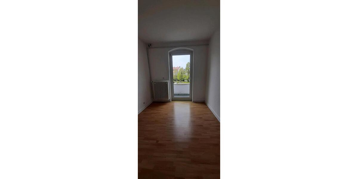 Etagenwohnung Kassel Niederzwehren - 2 Zimmer, 50 m&sup2;, 600&euro; | Angebot:25967926
